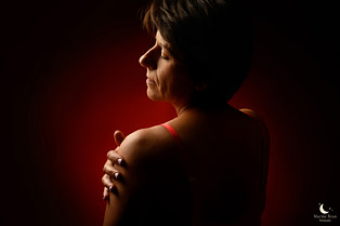 marine-brun-shooting-femme-saint-denis-de-pile