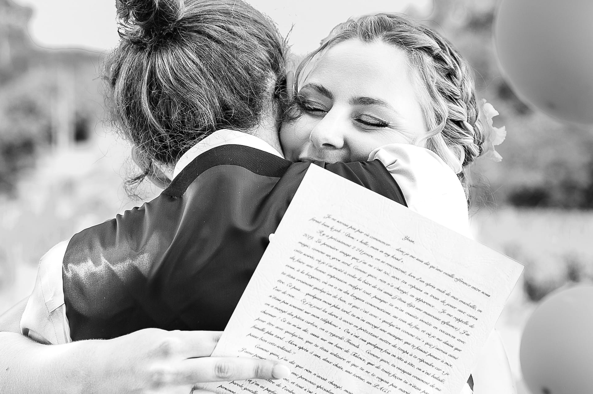 marine-brun-ceremonie-pleurs-mariage-guitres